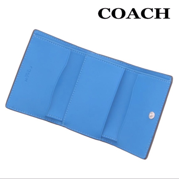 New Coach Micro Wallet Color Silver / Bright Blue Includes Gift Box - Picture 4 of 12